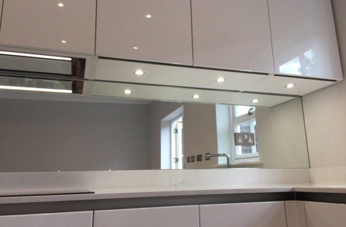 Mirror kitchen splashback