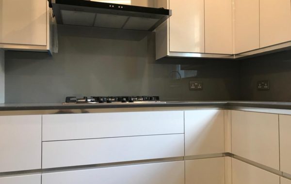 Gray Kitchen Splashback